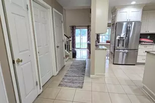 22 Heather Ct, Monmouth Junction, NJ 08852 - Photo 4