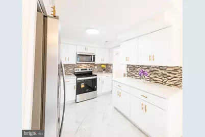 461 Revere Way, Monroe Township, NJ 08831 - Photo 14