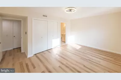461 Revere Way, Monroe Township, NJ 08831 - Photo 22