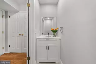 16 Lee Ct, Plainsboro Township, NJ 08536 - Photo 24