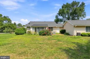 287 Oradell Dr, Monroe Township, NJ 08831 - Photo 1