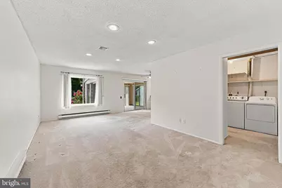 287 Oradell Drive, Monroe Township, NJ 08831 - Photo 6