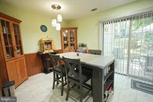 1702 Oak Ct, Monmouth Junction, NJ 08852 - Photo 10
