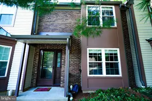 1702 Oak Ct, Monmouth Junction, NJ 08852 - Photo 2