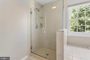 30 Larkspur Dr, Dayton, NJ 08810 - Photo 28