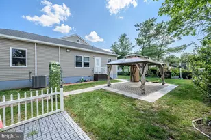 11 Brook Rd, Kendall Park, NJ 08824 - Photo 40