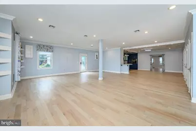 11 Brook Road, Kendall Park, NJ 08824 - Photo 4