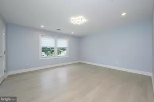 11 Brook Rd, Kendall Park, NJ 08824 - Photo 22