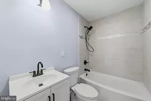 270 Alpine Way, South Amboy, NJ 08879 - Photo 18