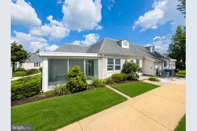 140 Plymouth Lane, Monroe Township, NJ 08831 - Photo 2