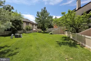 94 Tennyson Dr, Plainsboro Township, NJ 08536 - Photo 18