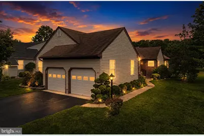 181 Concordia Circle, Monroe Township, NJ 08831 - Photo 2