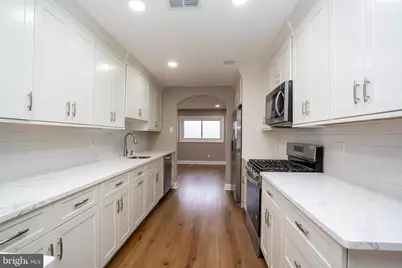 127 Kendall Road, Kendall Park, NJ 08824 - Photo 14