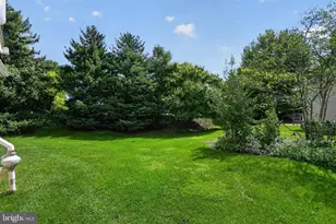 2 Azalea Ct, Plainsboro Township, NJ 08540 - Photo 26