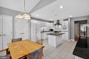 2 Azalea Ct, Plainsboro Township, NJ 08540 - Photo 6