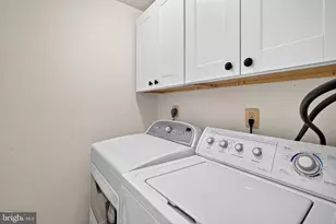 63 Thoreau Dr, Plainsboro Township, NJ 08536 - Photo 16