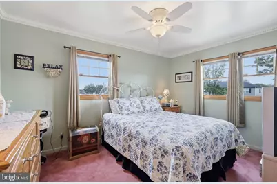 381 Carteret, Carteret, NJ 07008 - Photo 32