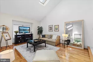 57 W Countryside Dr, South Brunswick Township, NJ 08540 - Photo 6