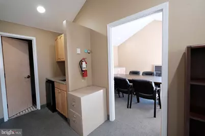 1076 State Route 18, East Brunswick Township, NJ 08816 - Photo 26