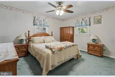 29 Joyce Place, Sayreville, NJ 08859 - Photo 18
