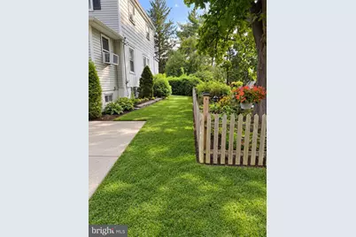17 Old New Road, Monmouth Junction, NJ 08852 - Photo 2