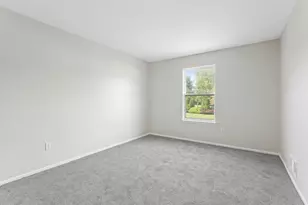 18 Spruce St, Monroe Township, NJ 08831 - Photo 10