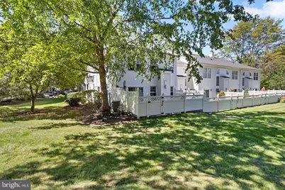 301 Pheasant Run, Monmouth Junction, NJ 08852 - Photo 18