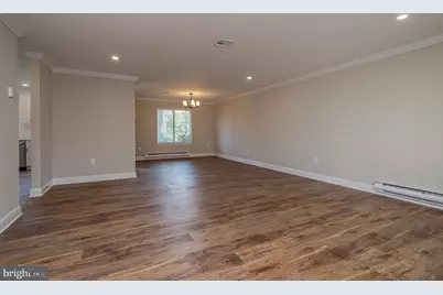 742 Pompton Road, Monroe Township, NJ 08831 - Photo 18