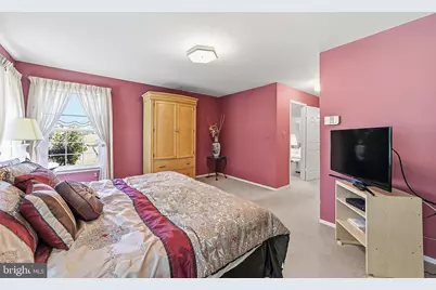8 Rothwell Drive, Monroe Township, NJ 08831 - Photo 16