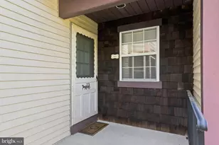 8 Rothwell Dr, Monroe Township, NJ 08831 - Photo 4