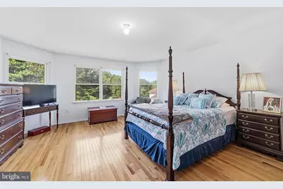 1 Launcelot Drive, Monroe Township, NJ 08831 - Photo 20