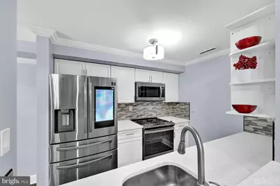 914 Aspen Drive, Plainsboro Township, NJ 08536 - Photo 2