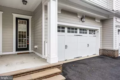38 Hamilton Drive, Cranbury Township, NJ 08512 - Photo 2
