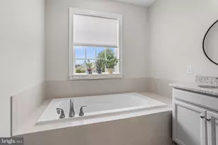 38 Hamilton Dr, Cranbury Township, NJ 08512 - Photo 24