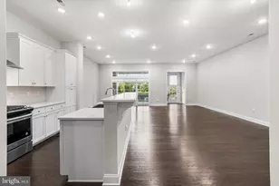 38 Hamilton Dr, Cranbury Township, NJ 08512 - Photo 8