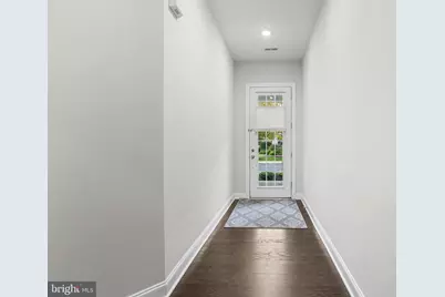 38 Hamilton Drive, Cranbury Township, NJ 08512 - Photo 4
