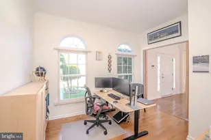 50 Kelly Way, Monmouth Junction, NJ 08852 - Photo 20