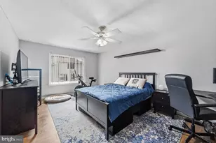 60 Hickory Ct, Monroe Township, NJ 08831 - Photo 18