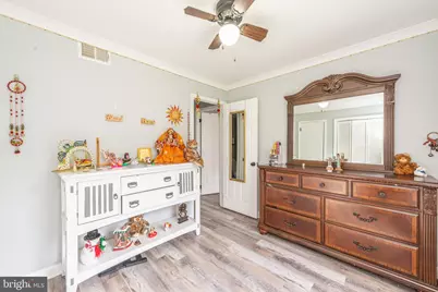 323 Gill Lane #12R, Iselin, NJ 08830 - Photo 6