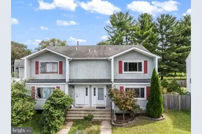 102 Benjamin Court, Dayton, NJ 08810 - Photo 2