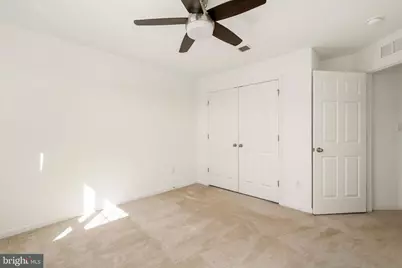 5 Marigold, Monroe Township, NJ 08831 - Photo 22