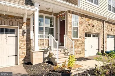 5 Marigold, Monroe Township, NJ 08831 - Photo 2