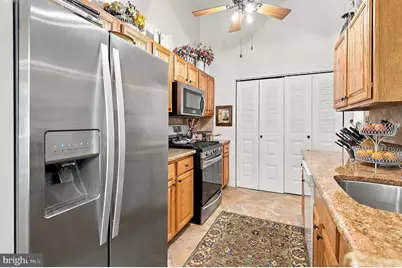 7053 Elm Court, Monmouth Junction, NJ 08852 - Photo 12