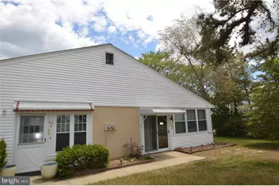 32 Crestwood Parkway #C, Manchester Township, NJ 08759 - Photo 2