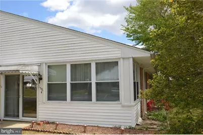 32 Crestwood Parkway #C, Manchester Township, NJ 08759 - Photo 4