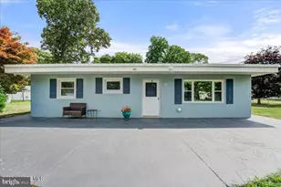 21 Buckley Ln, Bayville, NJ 08721 - Photo 2