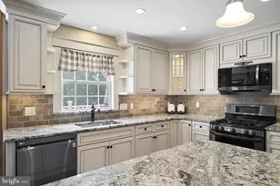 113 Toggle Rd, Manahawkin, NJ 08050 - Photo 18