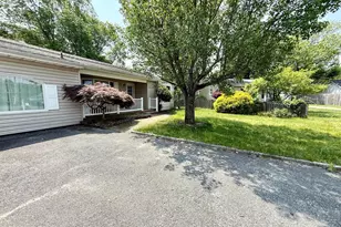 2 Gull Ct, Forked River, NJ 08731 - Photo 2