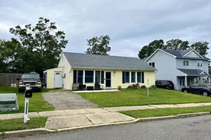 87 Village Dr, Barnegat, NJ 08005 - Photo 2