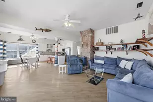 813 N Ocean Ave, Surf City, NJ 08008 - Photo 40